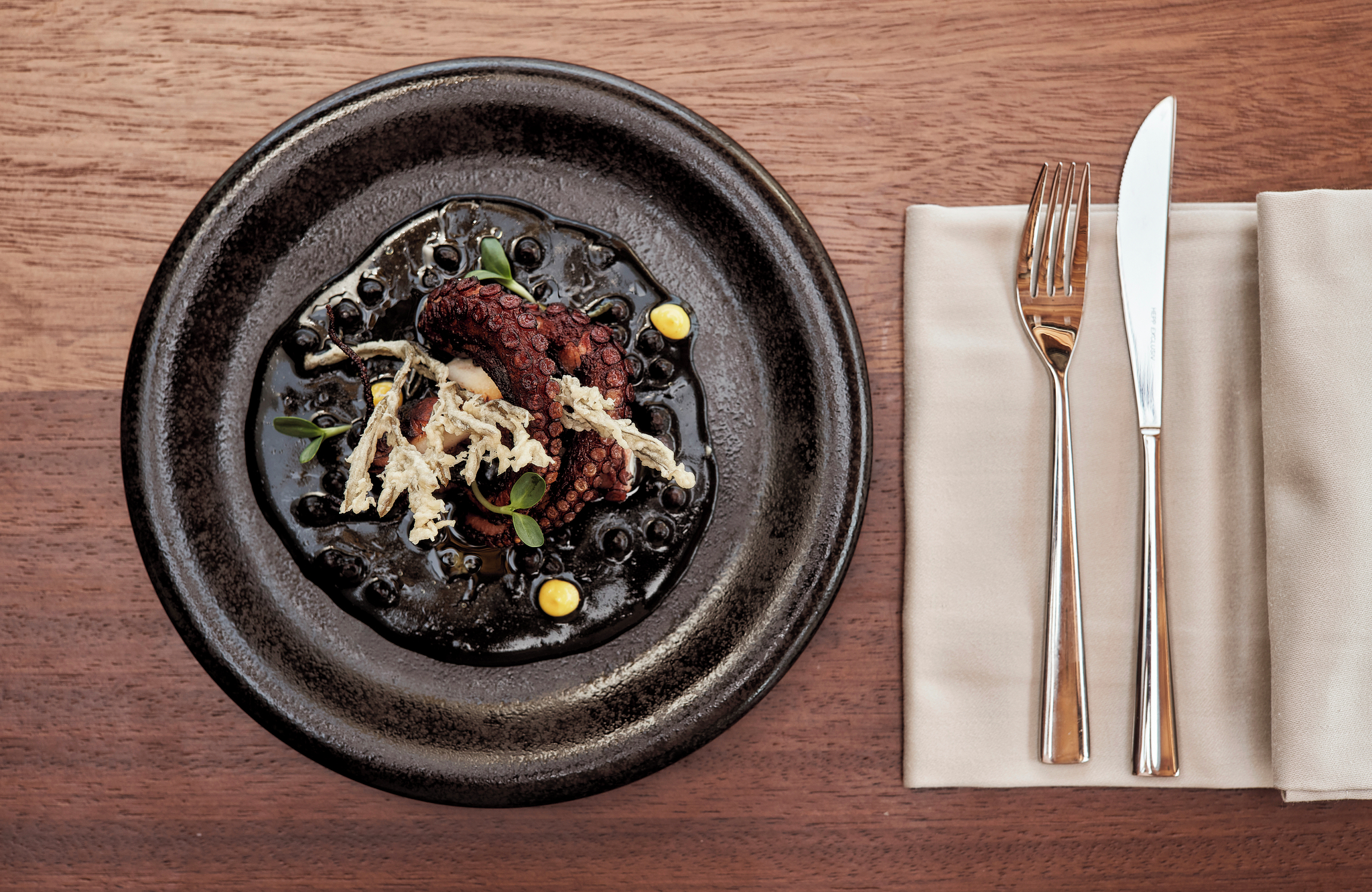 //www.jet2holidays.com/-/media/corfu/olivar suites hb/cfu_82559_the_olivar_suites_1224_06_689x448.jpg